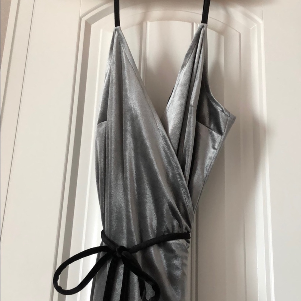 Grey velvet dress with black straps and tie